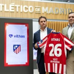 El acuerdo entre Vithas y Atlético de Madrid refuerza la integración de servicios médicos avanzados en el sistema deportivo del Club, con cobertura para equipos masculinos y.