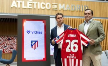 El acuerdo entre Vithas y Atlético de Madrid refuerza la integración de servicios médicos avanzados en el sistema deportivo del Club, con cobertura para equipos masculinos y.