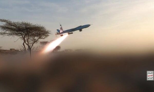 El conflicto armado en Yemen ha provocado un aumento significativo de muertes y brotes de cólera, especialmente en zonas como Taiz, Lahj y Marib, donde las operaciones militares.