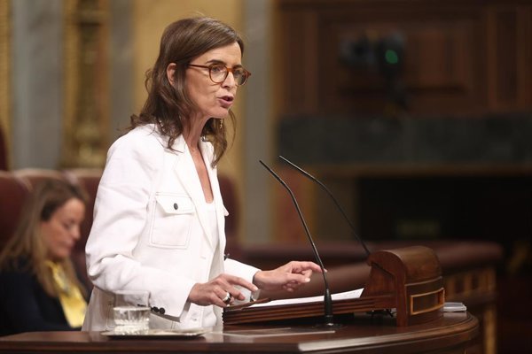 El Sistema Nacional de Salud ESPAÑOL enfrenta tensiones estructurales y depende de una planificación estratégica que incluya a los profesionales del sector para garantizar su.