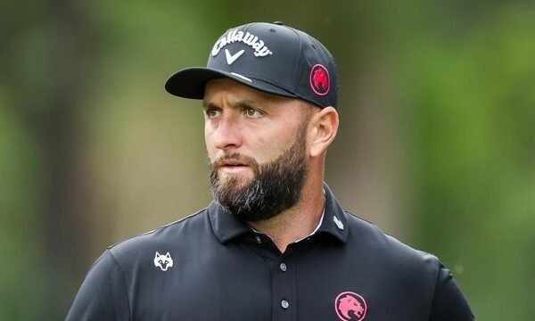 El Circuito saudí enfrenta una crisis de liderazgo y financiamiento tras la salida de jugadores clave como Jon Rahm y Sergio García.