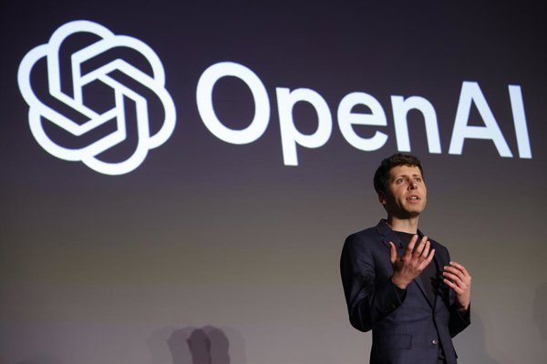 La empresa de inteligencia artificial OpenAI ha registrado ingresos anuales por debajo de las expectativas, mientras se retrasa su lanzamiento en Bolsa para evaluar los riesgos.