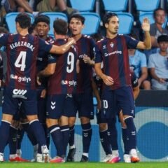 El Real Oviedo y el CD Castellón compiten por posiciones clave en la liga tras enfrentamientos clave en sus respectivos estadios