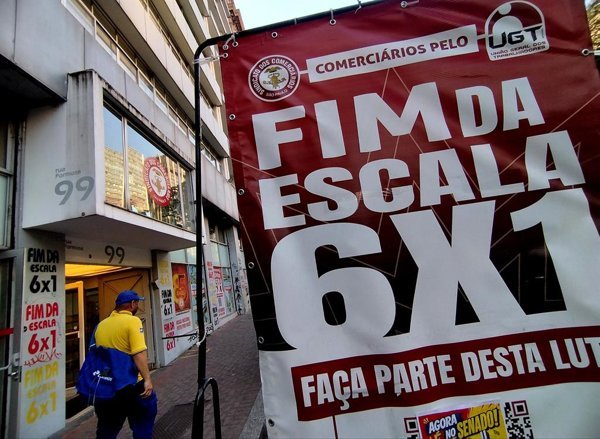 El proyecto de reforma laboral en Brasil busca establecer una jornada semanal de 40 horas con dos días de descanso remunerado, tras un proceso de transición de 14 meses que.
