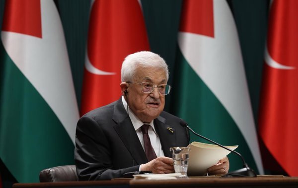 Mahmoud Abbas pospone elecciones legislativas palestinas de 2023 a 2027