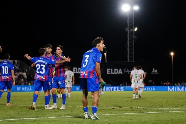 Sabadell mantiene su racha de victorias mientras Eldense destaca en sus remontadas