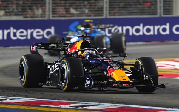 Fórmula 1 en Singapur: Verstappen ganó por primera vez en Marina Bay
