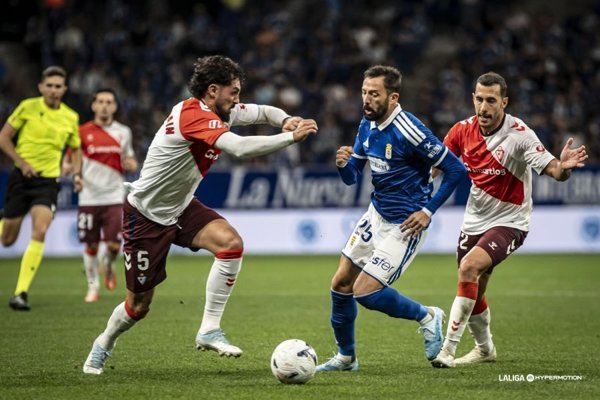 Eibar cede el liderato tras caer ante Oviedo; Valladolid aplasta a Albacete