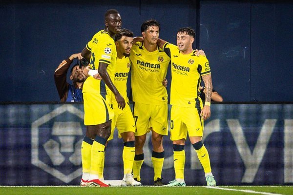 Villarreal CF se impone al Nápoles con un marcador de 3-1 en la Champions