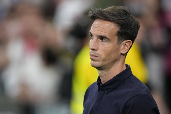Íñigo Pérez destaca la capacidad de respuesta positiva ante la adversidad en el fútbol
