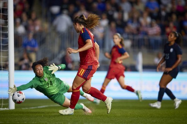 Estados Unidos y España empatan 2-2 en partido amistoso de fútbol