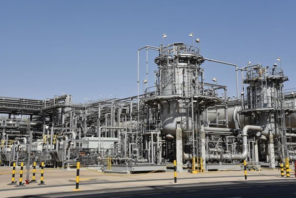 Incendio en edificio de Aramco en Yemen tras ataque hutí sin dejar heridos