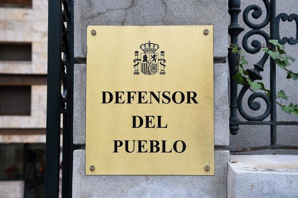 CESM critica al Defensor del Pueblo por cerrar queja sin responder sobre situación sanitaria en Ceuta