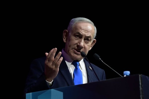 Netanyahu se opone a un ataque inminente de EE.UU. o Israel contra Irán