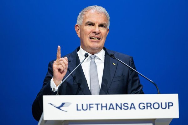 Lufthansa incrementará el tráfico con Latinoamérica al 20% tras la adquisición de TAP, con sinergias previstas de 450 millones