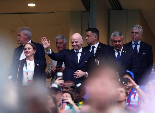 Infantino pide disculpas al Consejo de la FIFA y retira «FIFA Forward Enterprise» definitivamente