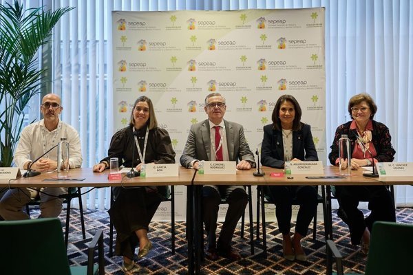 SEPEAP advierte sobre el abandono del pediatra de Atención Primaria por la administración