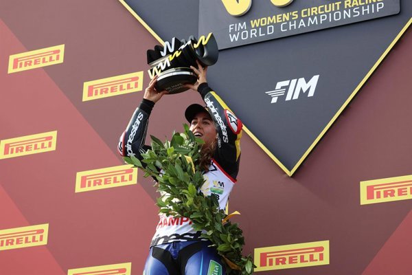 María Herrera se consagra nuevamente campeona del WorldWCR de motociclismo