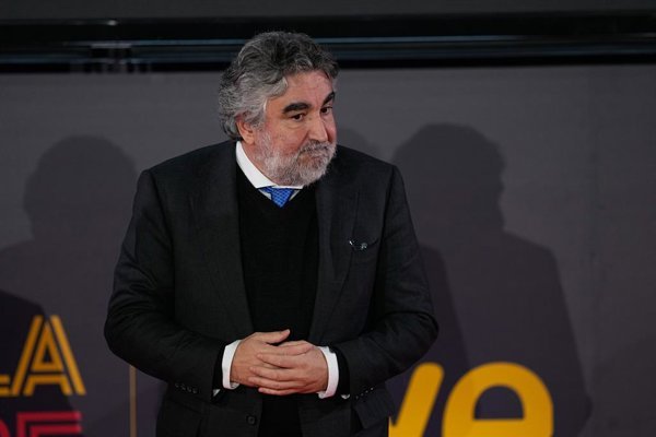 Rodríguez Uribes advierte contra el uso del nazismo sin matices