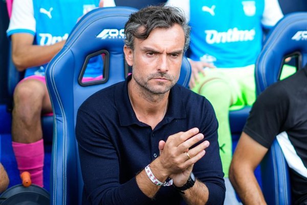 El CD Leganés releva al entrenador Rubén Albés después de diez jornadas
