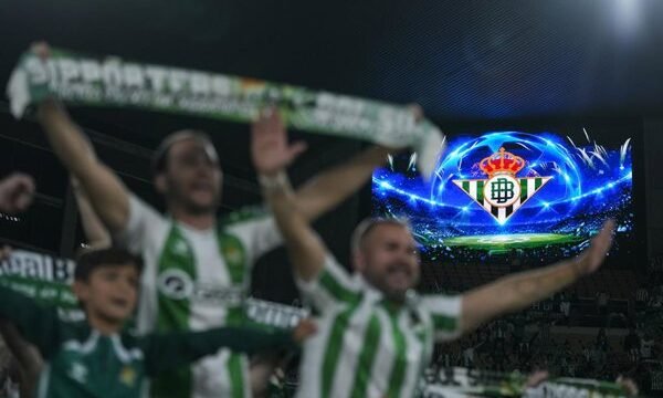 Racing, Elche y Deportivo reforzados en el último día del mercado de fichajes