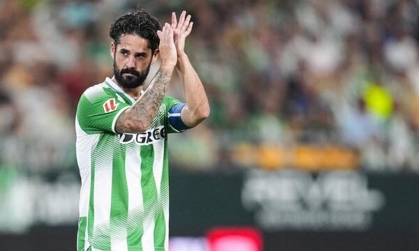 La Policía continúa investigando para identificar a los culpables de la suspensión del partido Rayo-Athletic