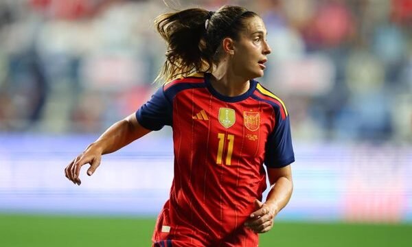 El CTA confirma la corrección del VAR al anular el gol de Lo Celso contra el Barça por mano de ‘Cucho’ Hernández