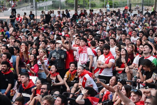 Aficionados del Rayo exigen a Presa una disculpa sincera por el maltrato constante