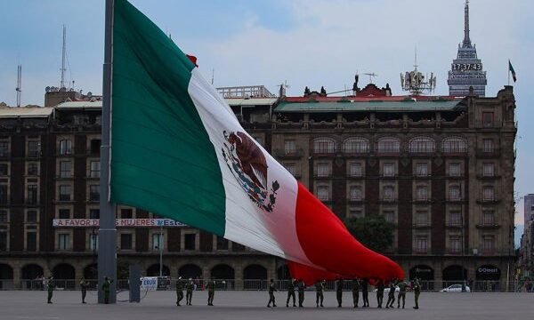 Las acciones de Meta en México caen 7% tras presentar resultados y ser multada con 22.300 millones