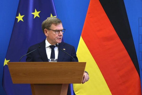Alemania y cuatro países regionales más formarán grupo europeo E4 para abordar crisis en Irán y en el mar Negro