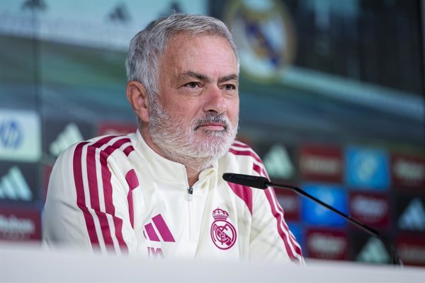 Mourinho afirma que Fermín se cansa de su discurso y otras situaciones siguen ocurriendo