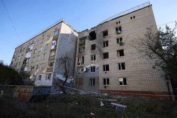 Al menos tres fallecidos y una decena de heridos por nuevo ataque ruso en la región de Dnipro, Ucrania