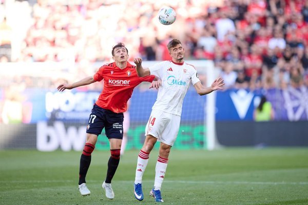 Sevilla busca cambiar su suerte y desafía a Osasuna en la Liga Primera