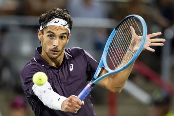 Musetti termina su mala racha en Lyon mientras Medvedev revalida su título en Almaty