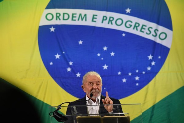 Lula da Silva reelegido presidente de Brasil tras superar a Flávio Bolsonaro