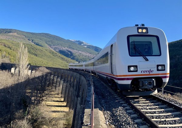 El Ejecutivo establece los servicios mínimos de Renfe para la huelga de maquinistas del jueves