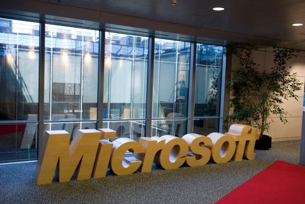 Microsoft presenta un programa de bajas voluntarias para aproximadamente 60,000 empleados en Estados Unidos