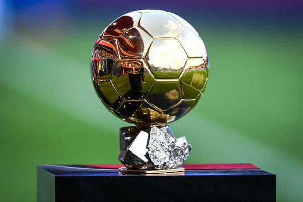 Error en la web del Balón de Oro publica accidentalmente artículos con nombres de Yamal, Mbappé y Kane como ganadores
