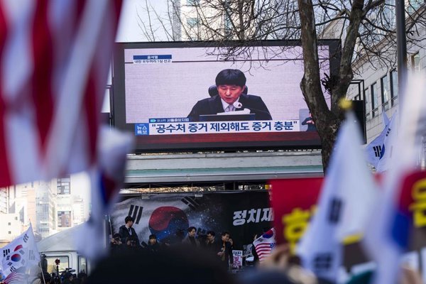 Exjefe del gabinete del presidente Yoon Suk Yeol condenado a 18 meses de prisión por su papel en la ley marcial en Corea del Sur