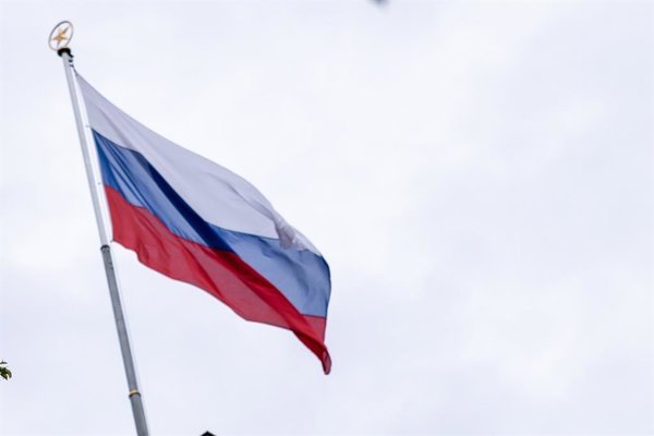 Muere una persona en ataque con dron contra autobús en zona de Zaporiyia controlada por Rusia