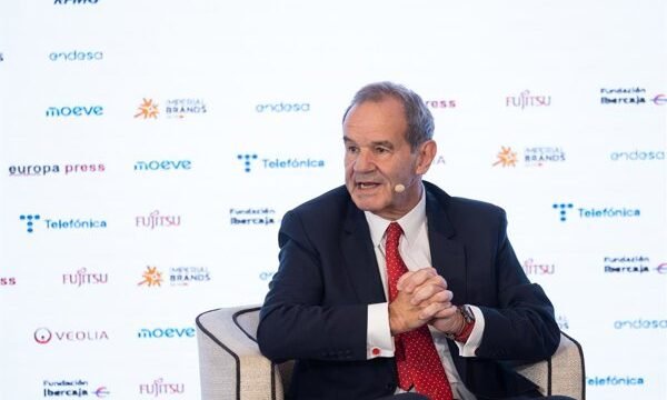 Rusia anuncia ocupación de dos localidades en Donbás