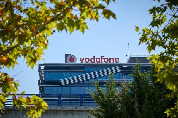 Zegona, controladora de Vodafone España, pide cambiar sus acciones a la categoría comercial en la Bolsa de Londres