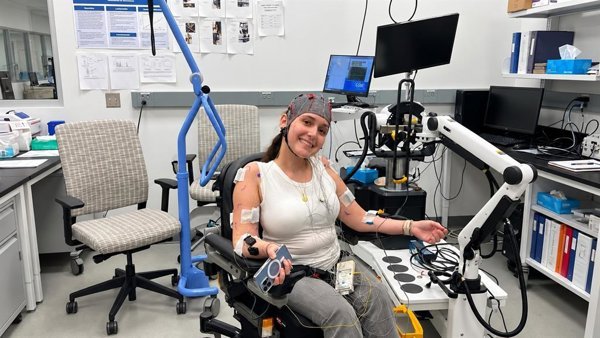 FundAME pasa a la fase de recaudación de 600.000 euros para realizar un ensayo de electroestimulación en pacientes con atrofia muscular espinal en España