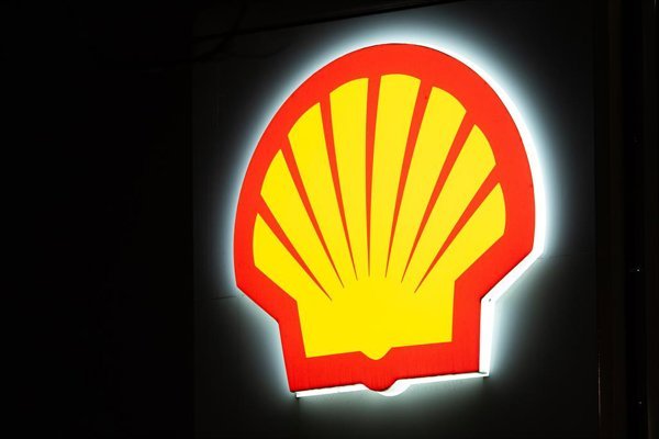 Shell Reporta Duplicación de Beneficios Hasta Septiembre y Anuncia Compra de Acciones por Hasta 4.490 Millones