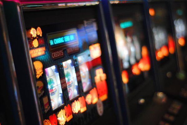 Jugadores rehabilitados de juegos de azar solicitan obligatoriedad de identificación previa a apostar o participar en loterías