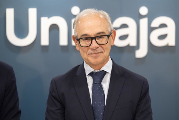 Unicaja reporta un beneficio neto de 543 millones de euros hasta septiembre, un aumento del 8,1% y anuncia un dividendo de 6,42 céntimos por acción
