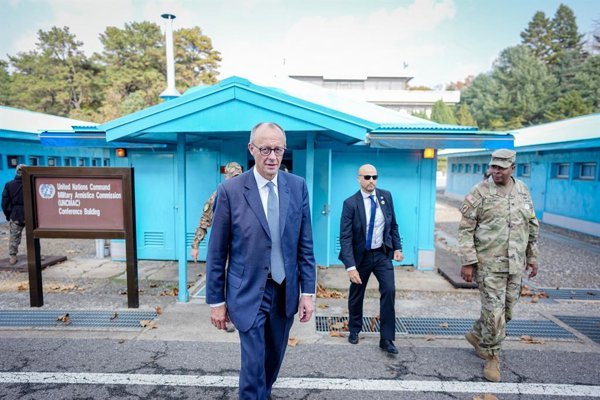 Merz aboga por la cohesión en libertad de Corea durante su visita a la zona desmilitarizada