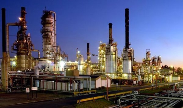 YPF registra ganancias de 2.494 millones hasta septiembre frente a pérdidas de 154 millones