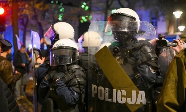 Japón pide a Rusia la libertad de periodista arrestado por espionaje durante el G20