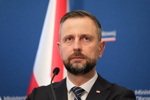 Partidos aliados de Tusk en Polonia solicitan restablecer el funcionamiento del Tribunal Constitucional